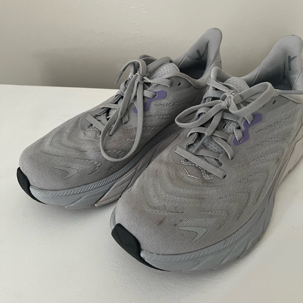 Hoka Arahi 6 size 7.5D